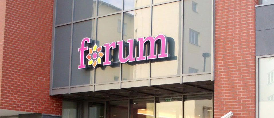 Forum Mall Storefront Sign By Michigan Custom Signs